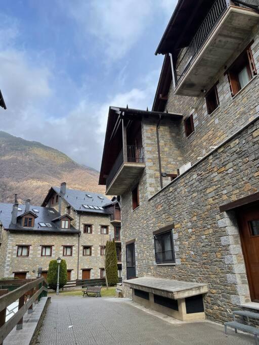 Apartamento Duplex En Benasque Anciles Esterno foto