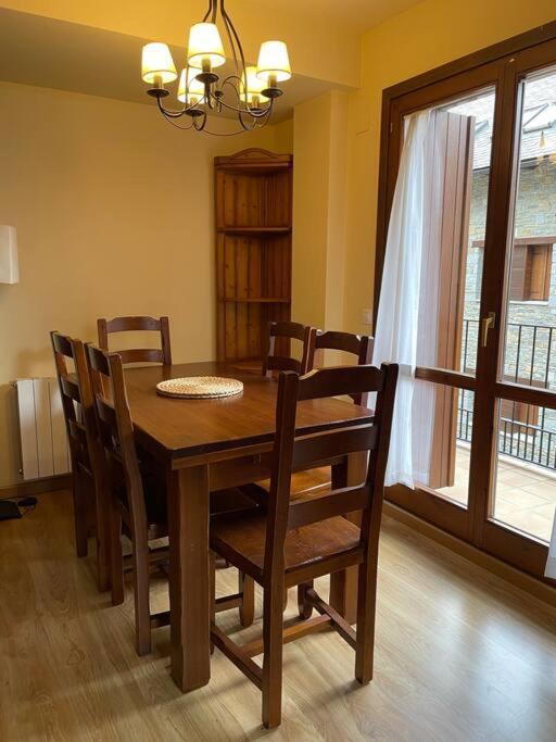 Apartamento Duplex En Benasque Anciles Esterno foto